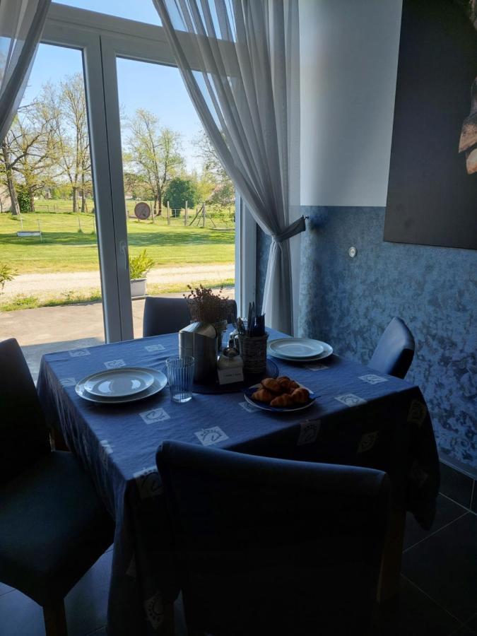 Hédervári Lovas Vendégház Extérieur photo